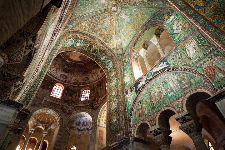 Discover the Enchanting Mosaics of Ravenna, Italy: Unique Gift Experiences