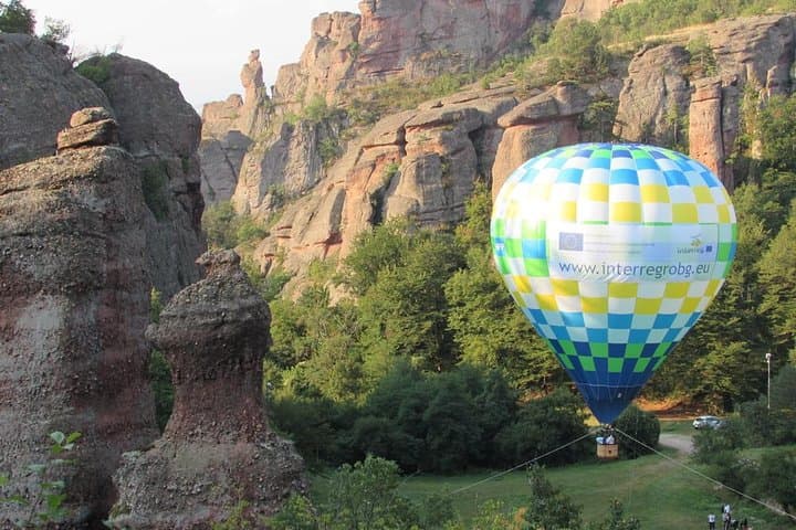 Unforgettable Gift Experiences in Belogradchik, Bulgaria: A Unique Way to Delight Your Loved Ones