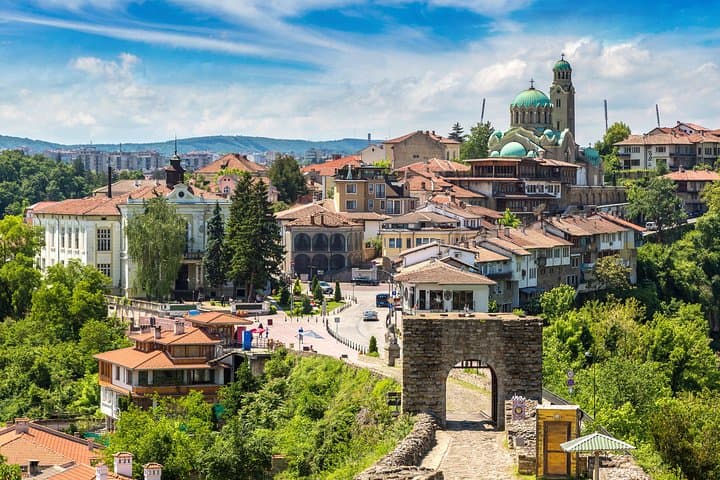 Uncover Unforgettable and Unique Gift Experiences in Veliko Tarnovo, Bulgaria