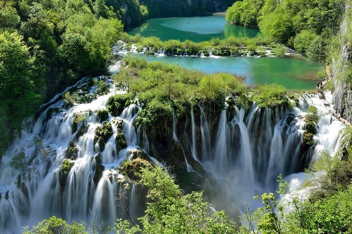 Unforgettable Gift Experiences in Plitvice Lakes National Park, Croatia